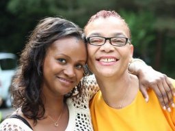 2smiling_people
